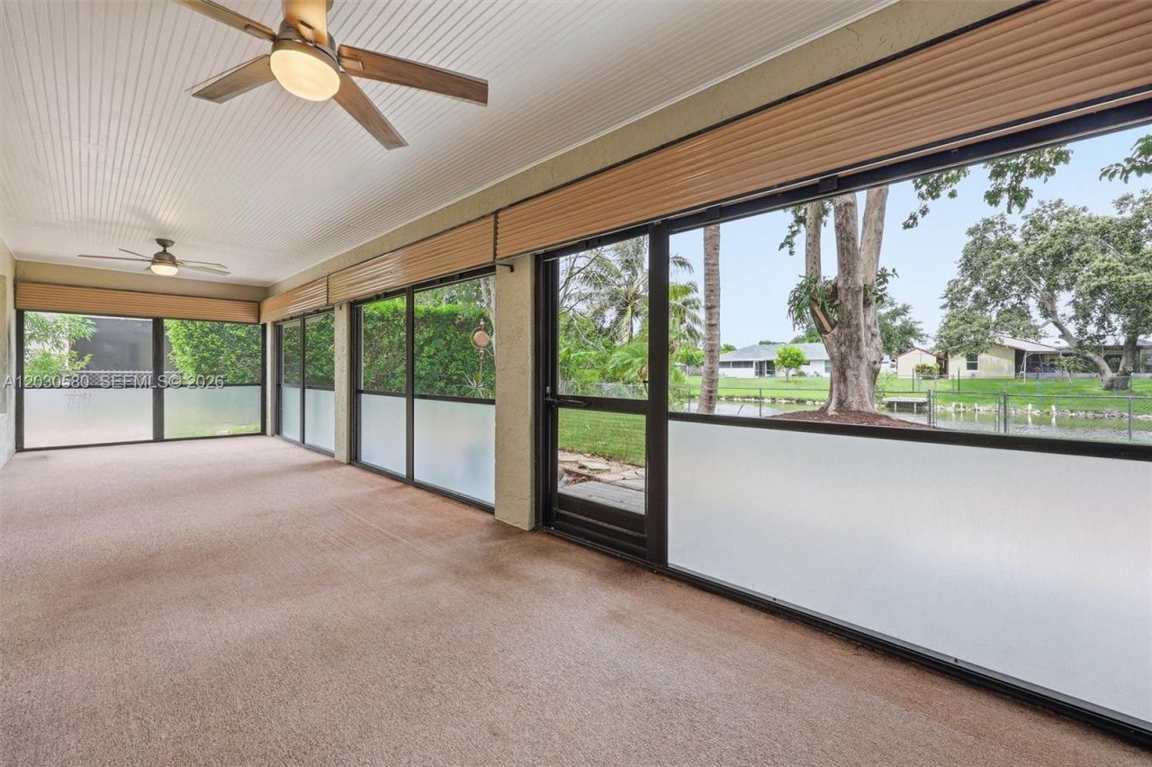 107 Starling Ave , Royal Palm Beach, FL 33411 Photo