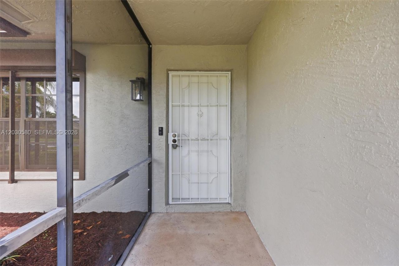 107 Starling Ave , Royal Palm Beach, FL 33411 Photo