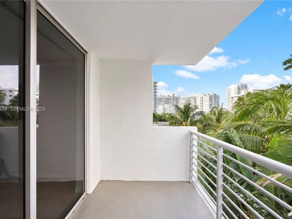 1605 Bay Rd , Unit 503, Miami Beach, FL 33139
