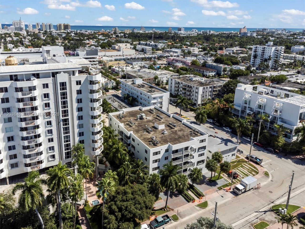 1605 Bay Rd , Unit 503, Miami Beach, FL 33139 Photo