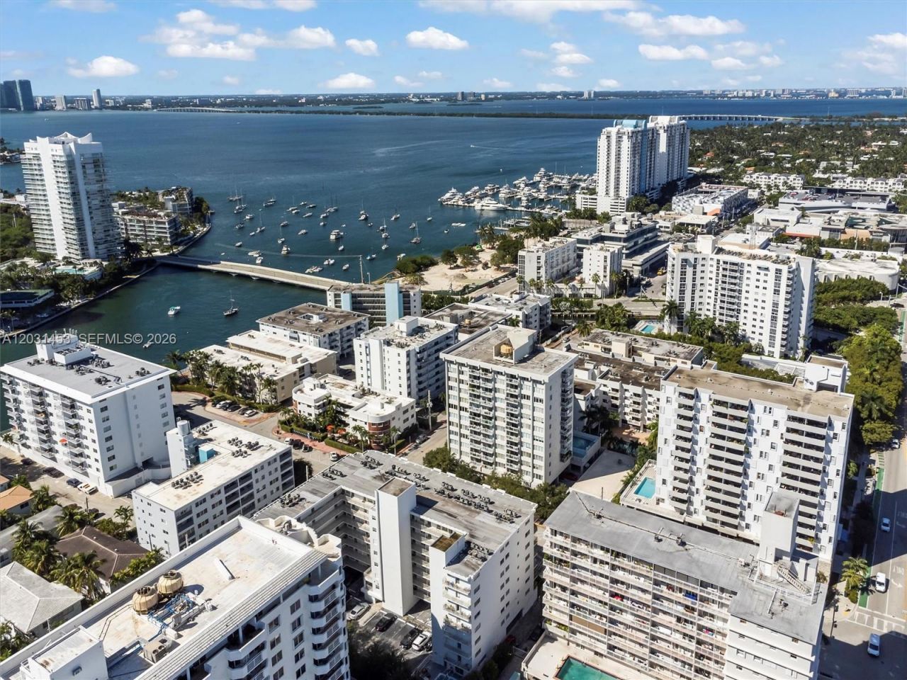 1605 Bay Rd , Unit 503, Miami Beach, FL 33139 Photo