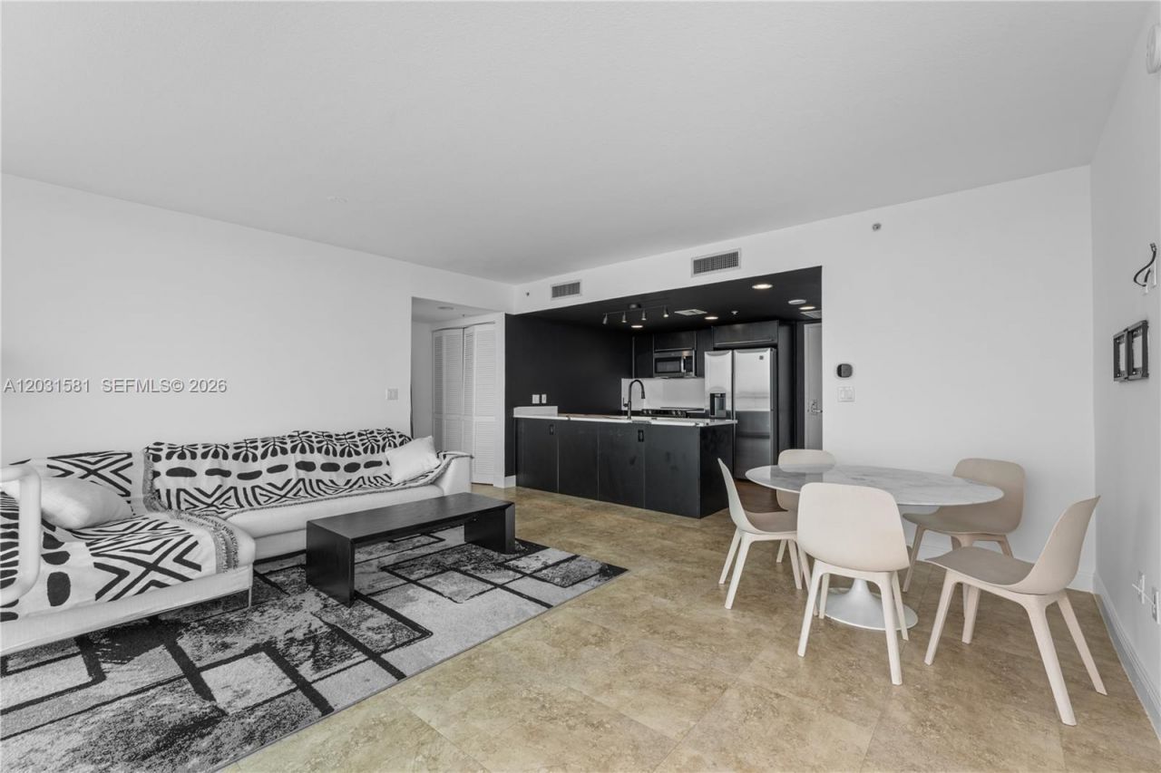 665 NE 25th St , Unit 1504, Miami, FL 33137 Photo