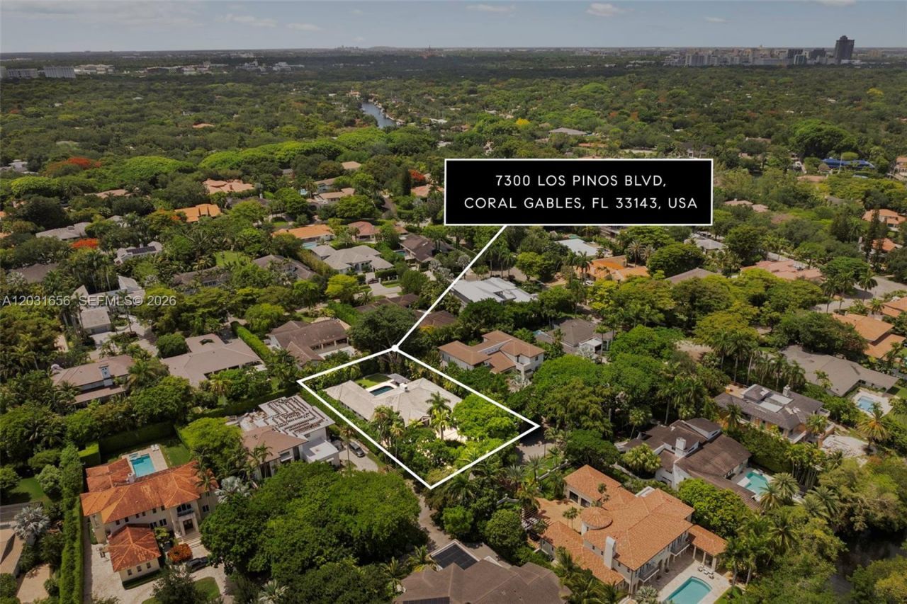 7300 Los Pinos Blvd, Coral Gables, FL 33143 Main Photo