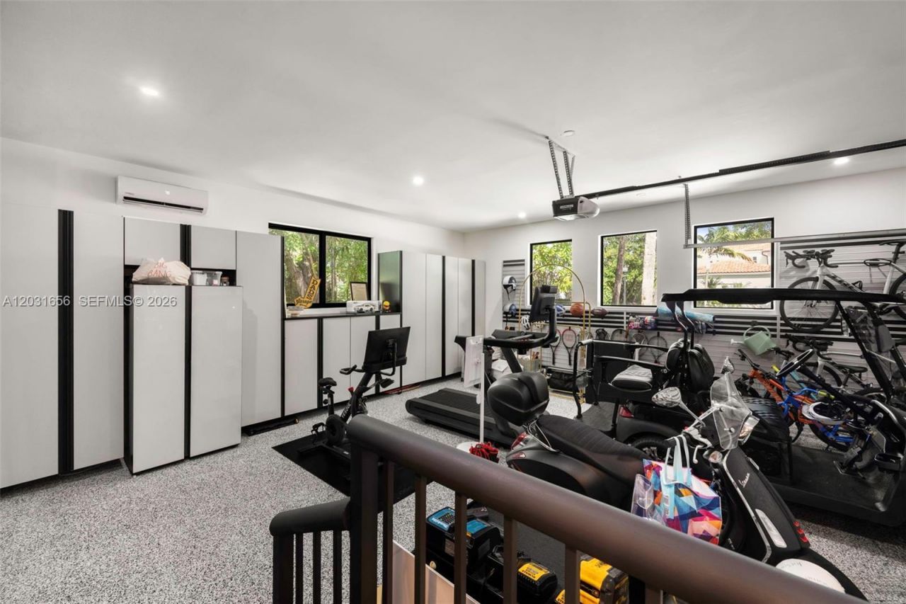 7300 Los Pinos Blvd , Coral Gables, FL 33143 Photo