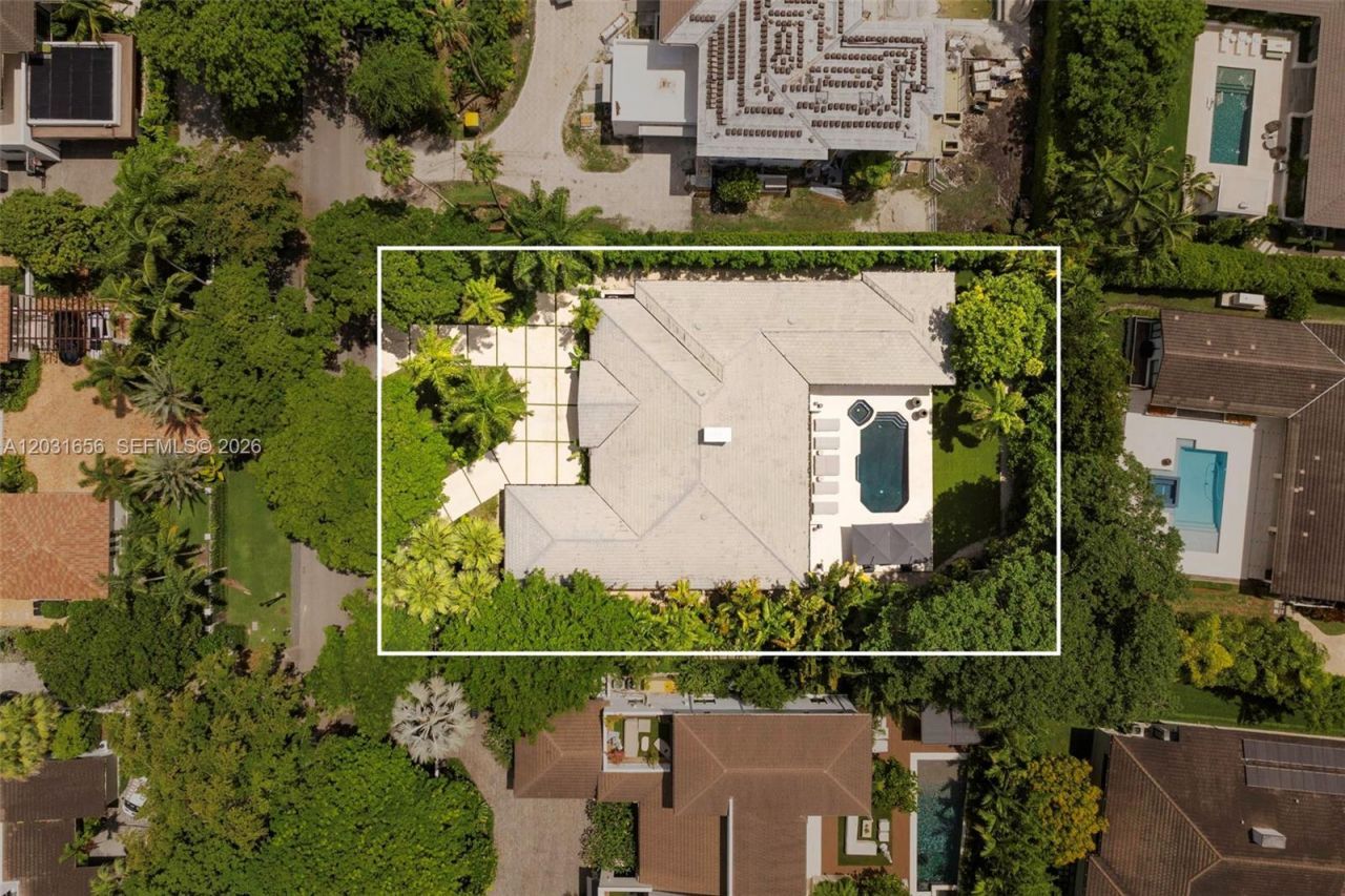 7300 Los Pinos Blvd , Coral Gables, FL 33143 Photo