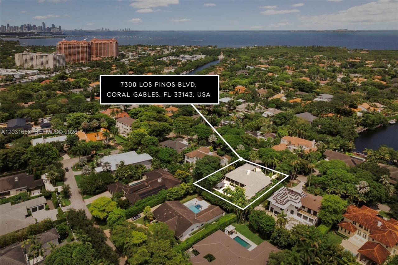 7300 Los Pinos Blvd , Coral Gables, FL 33143 Photo