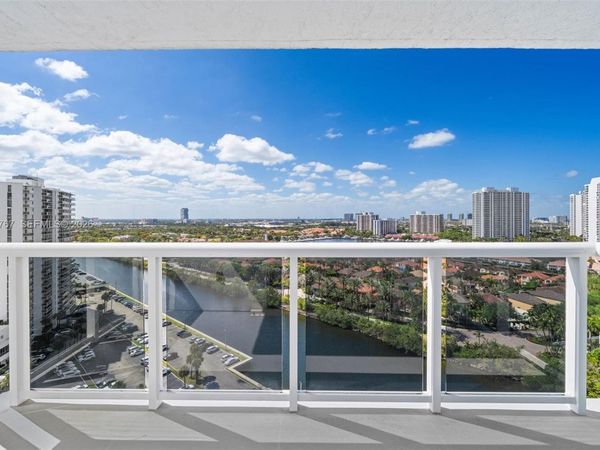 20505 E Country Club Dr , Unit 1938, Aventura, FL 33180