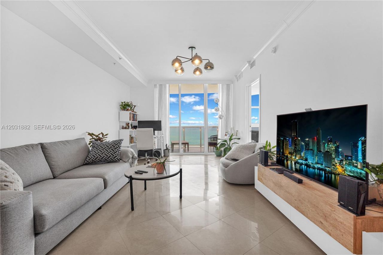 18201 Collins Ave , Unit 2008A, Sunny Isles Beach, FL 33160 Photo