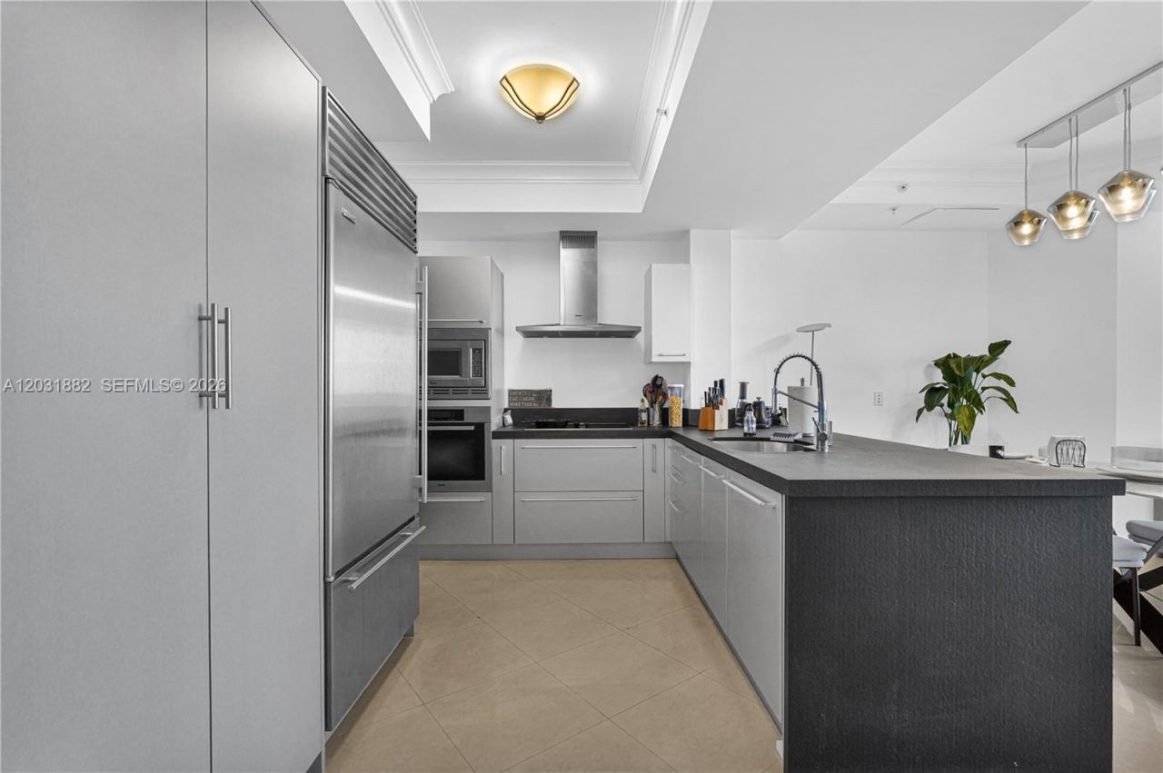 18201 Collins Ave , Unit 2008A, Sunny Isles Beach, FL 33160 Photo