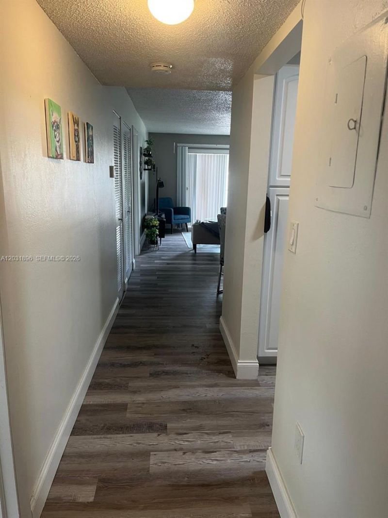 1150 Collins Ave , Unit 204, Miami Beach, FL 33139 Photo