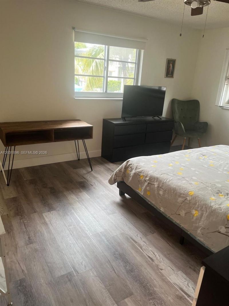 1150 Collins Ave , Unit 204, Miami Beach, FL 33139 Photo