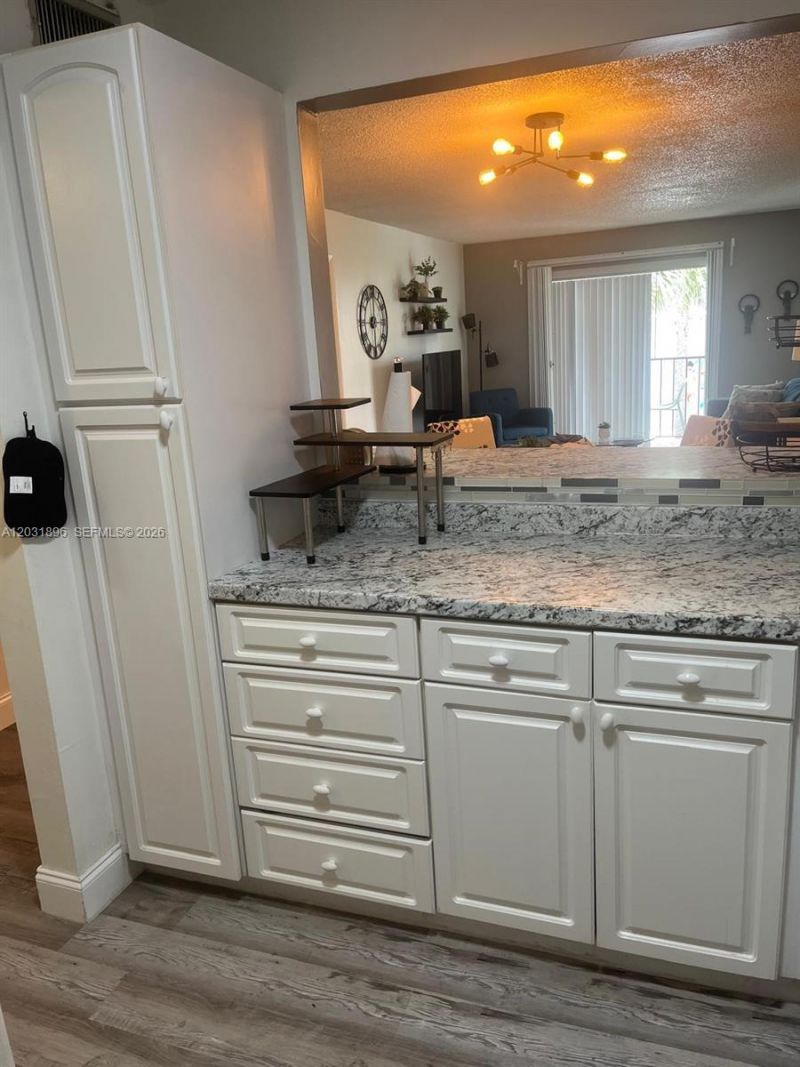 1150 Collins Ave , Unit 204, Miami Beach, FL 33139 Photo