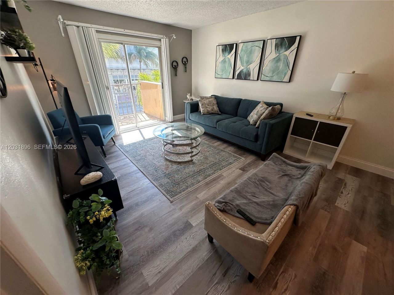 1150 Collins Ave , Unit 204, Miami Beach, FL 33139 Photo