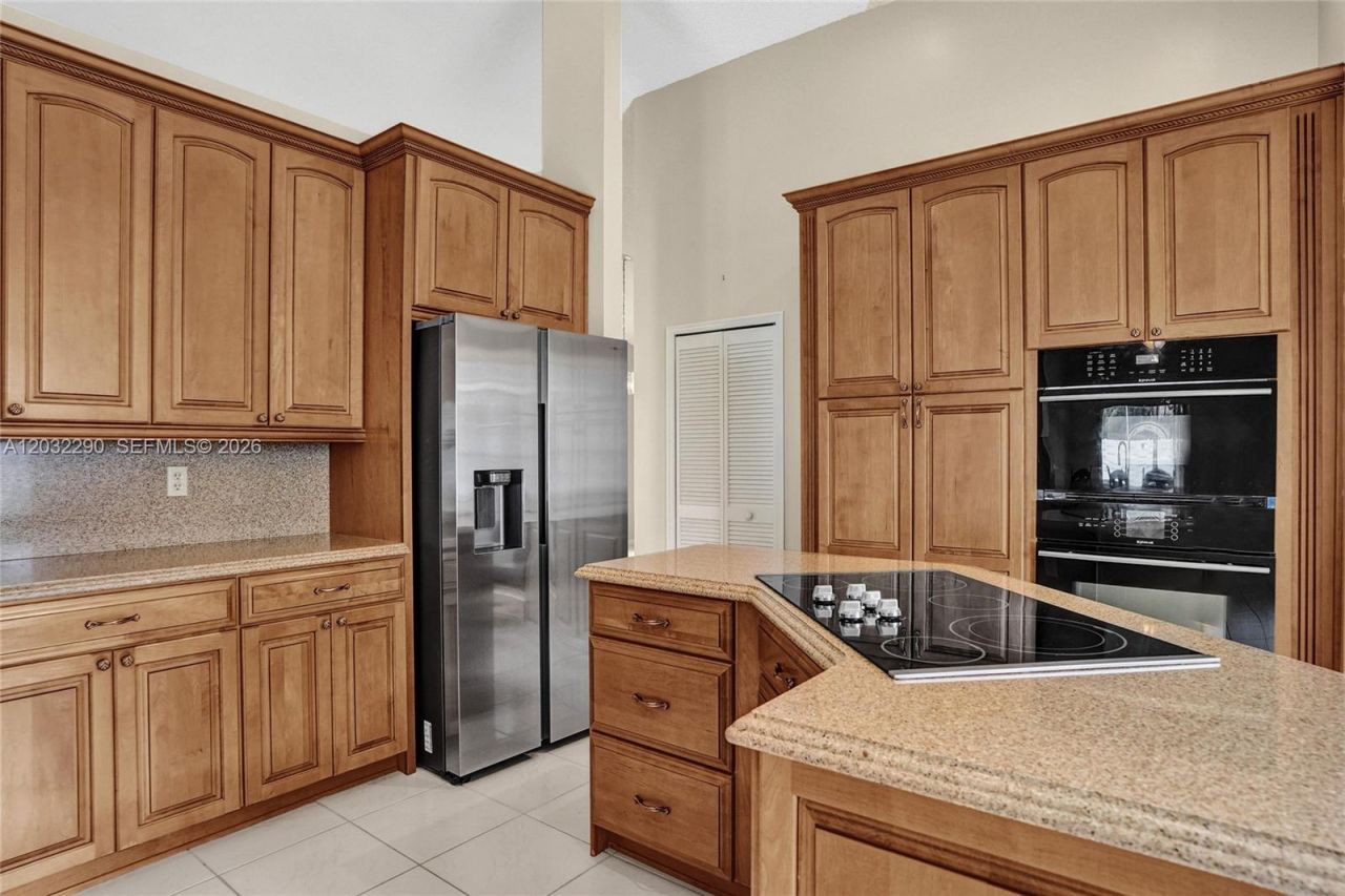 8269 NW 40th Ct, Coral Springs, FL 33065 Photo
