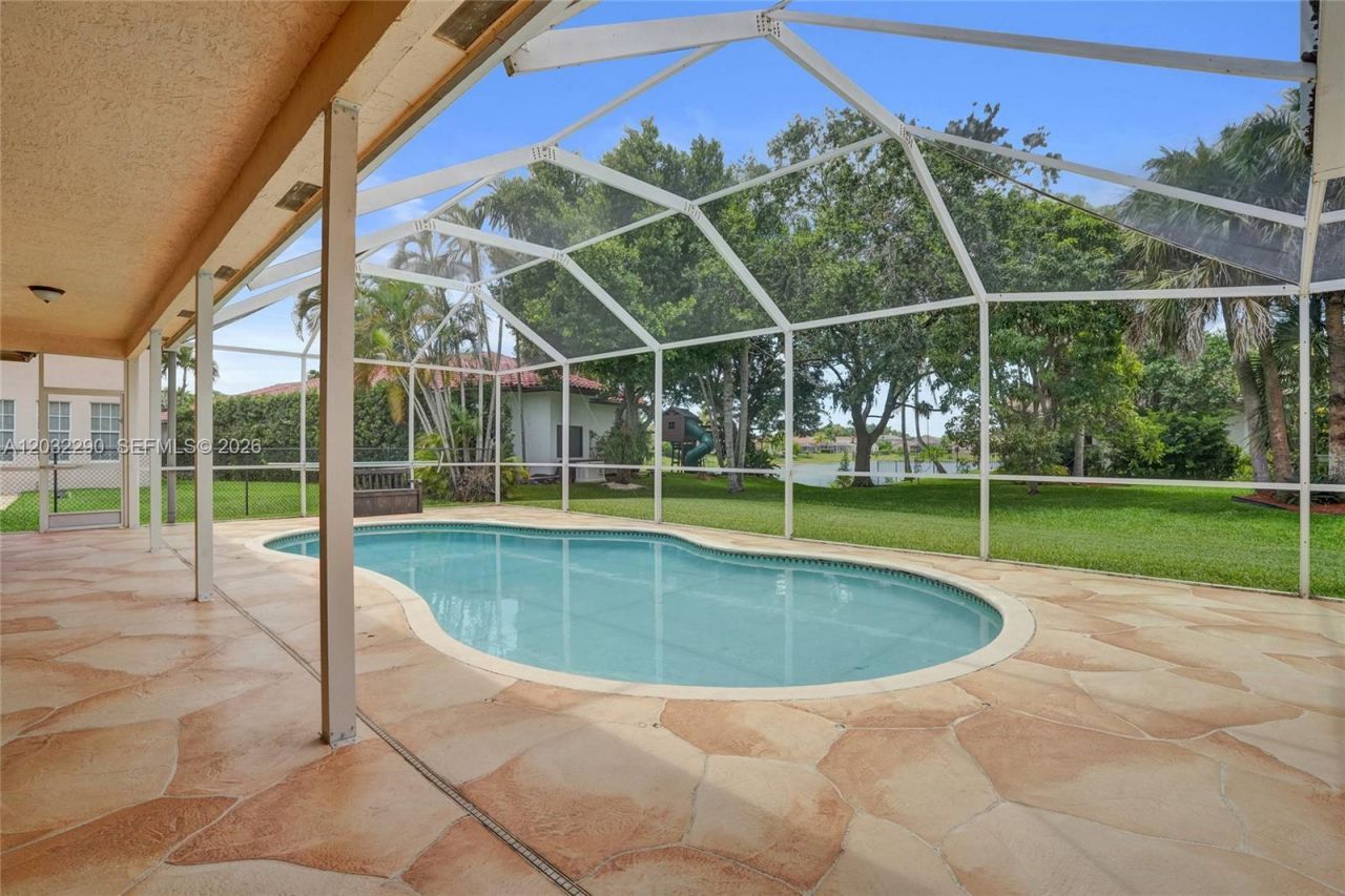 8269 NW 40th Ct, Coral Springs, FL 33065 Photo
