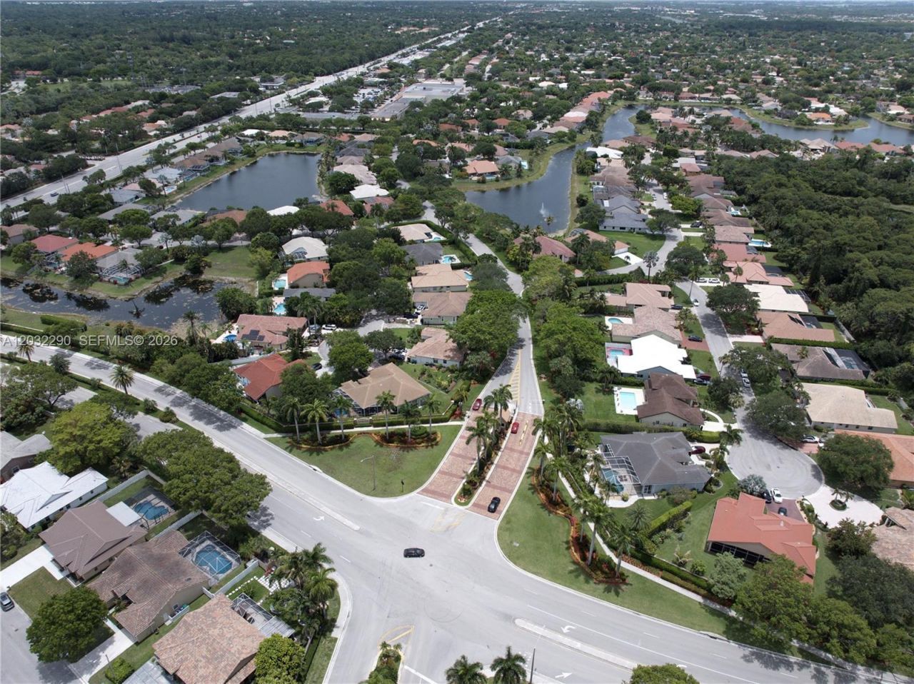 8269 NW 40th Ct, Coral Springs, FL 33065 Photo
