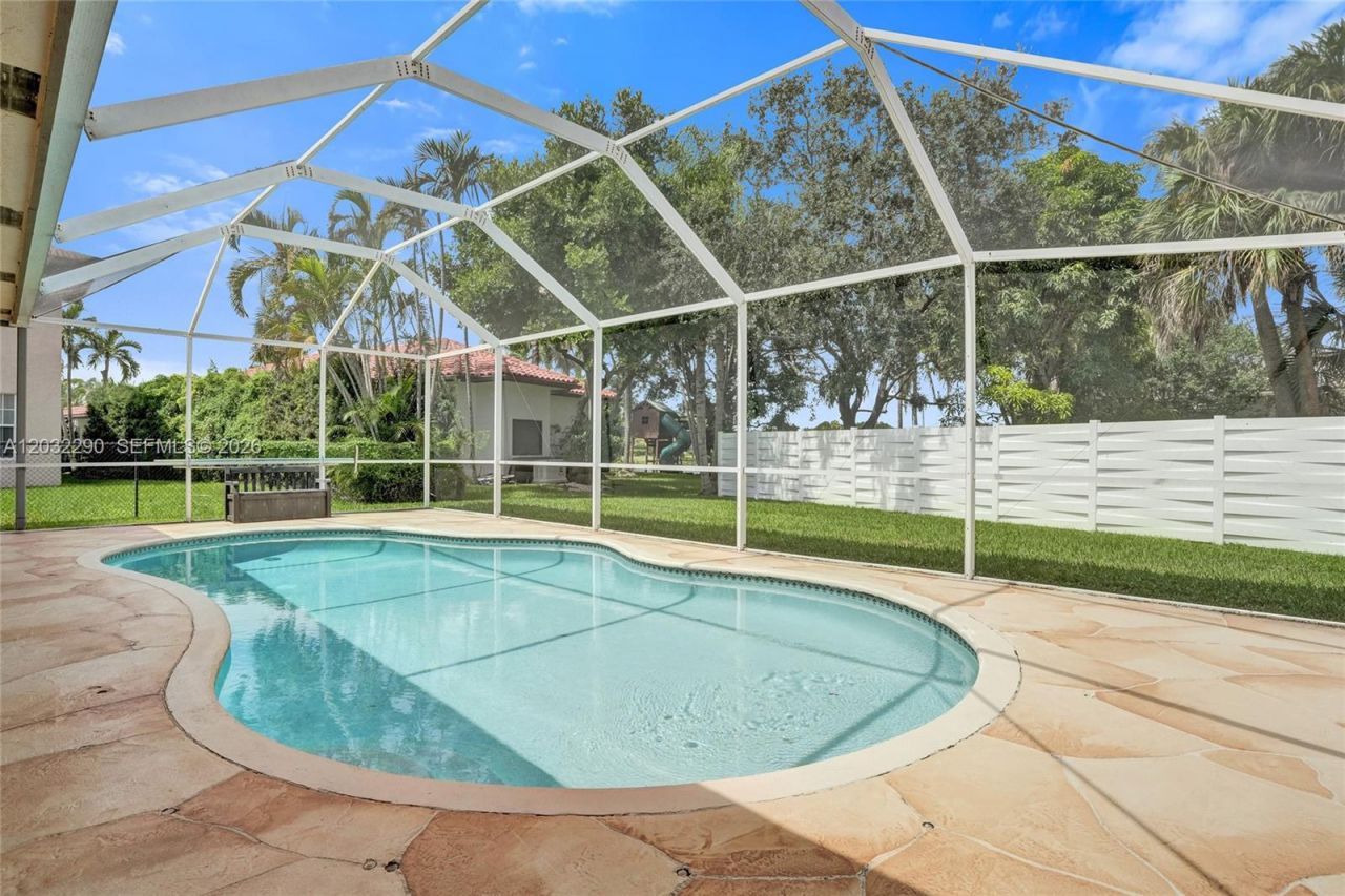8269 NW 40th Ct, Coral Springs, FL 33065 Photo