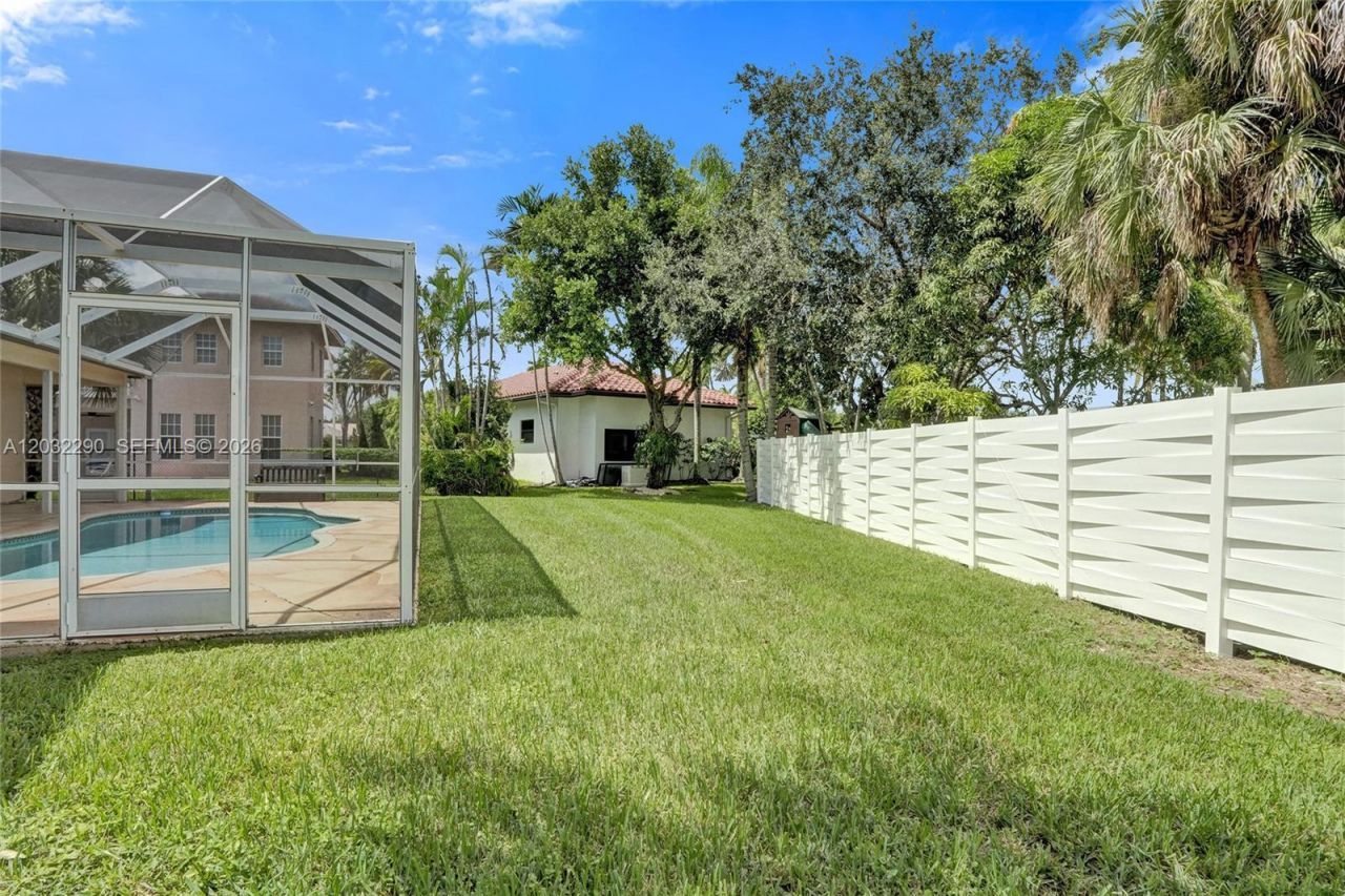 8269 NW 40th Ct, Coral Springs, FL 33065 Photo