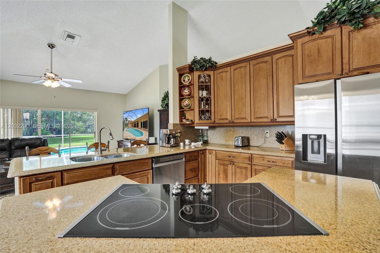 8269 NW 40th Ct, Coral Springs, FL 33065 Photo