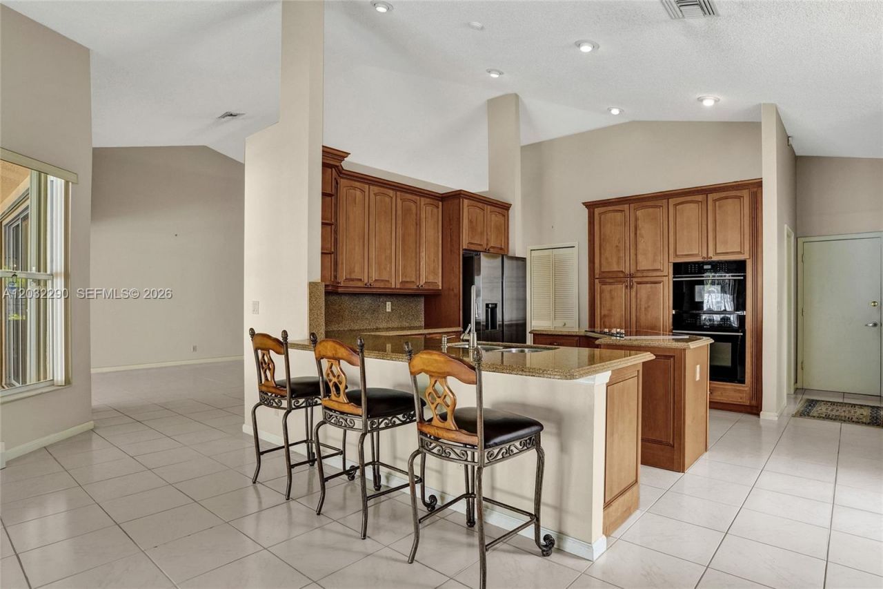 8269 NW 40th Ct, Coral Springs, FL 33065 Photo