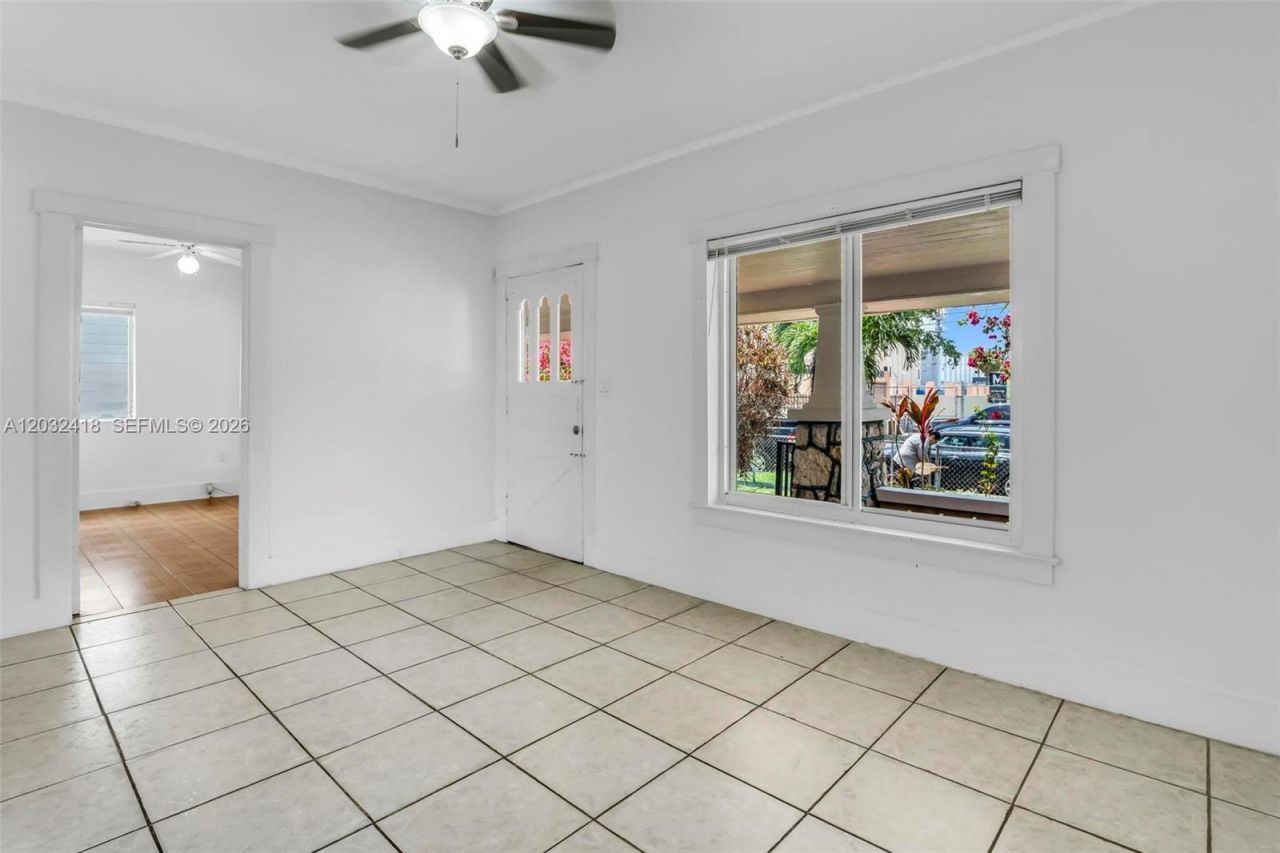 1243 SW 3rd St , Unit 1, Miami, FL 33135 Photo