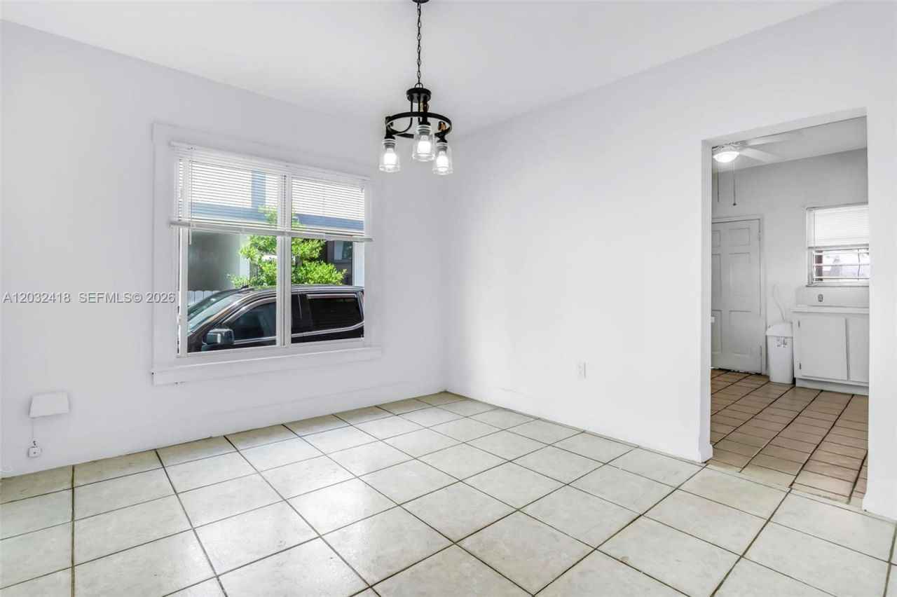1243 SW 3rd St , Unit 1, Miami, FL 33135 Photo