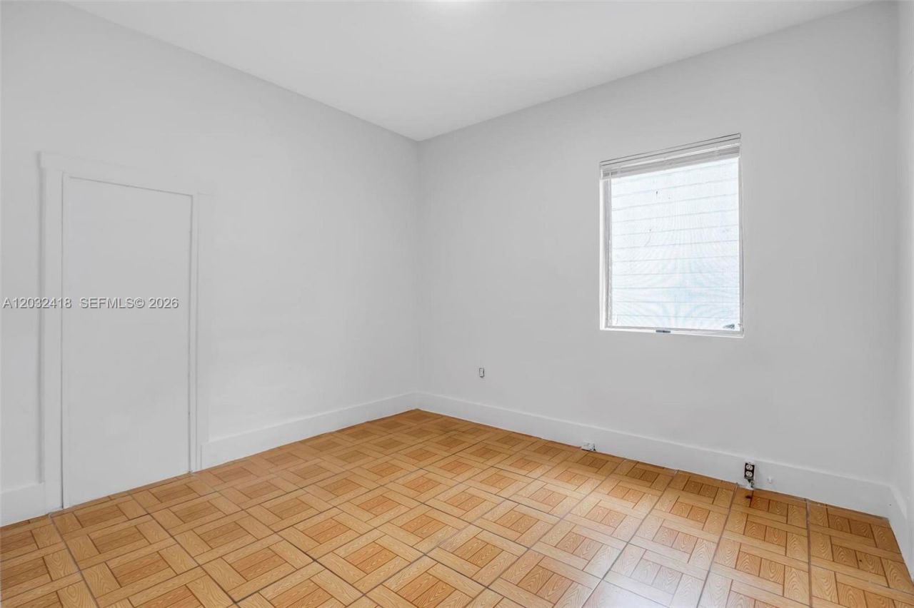 1243 SW 3rd St , Unit 1, Miami, FL 33135 Photo