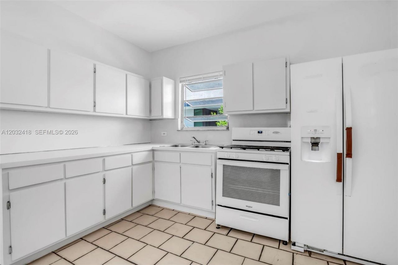 1243 SW 3rd St , Unit 1, Miami, FL 33135 Photo