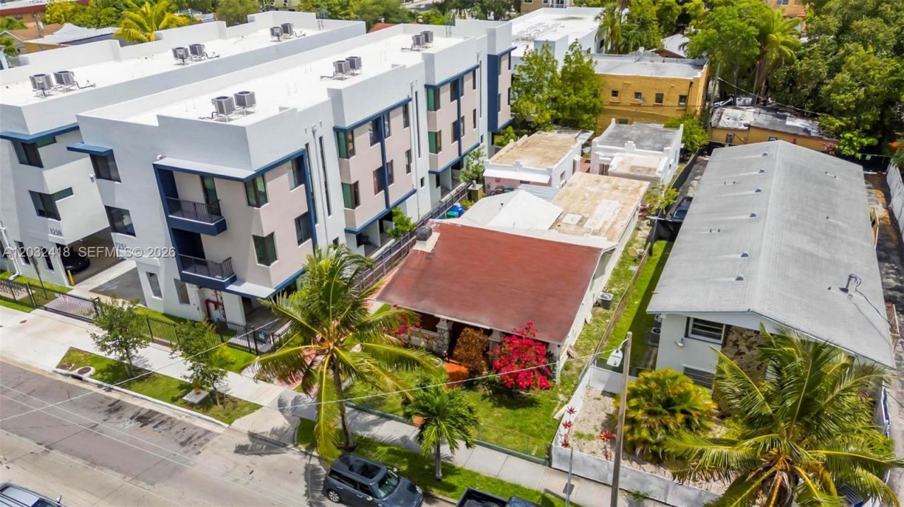 1243 SW 3rd St , Unit 1, Miami, FL 33135 Photo