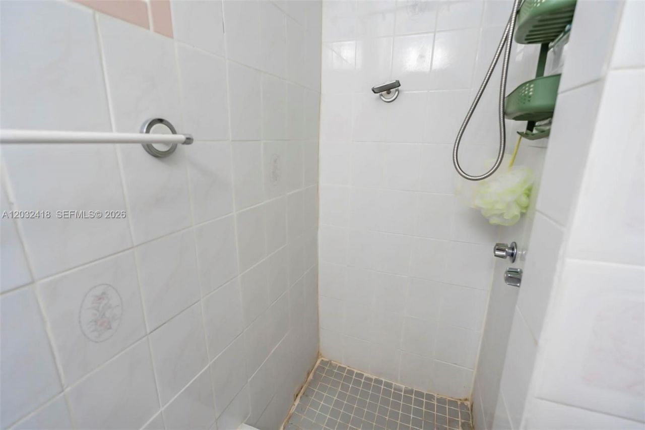 1243 SW 3rd St , Unit 1, Miami, FL 33135 Photo