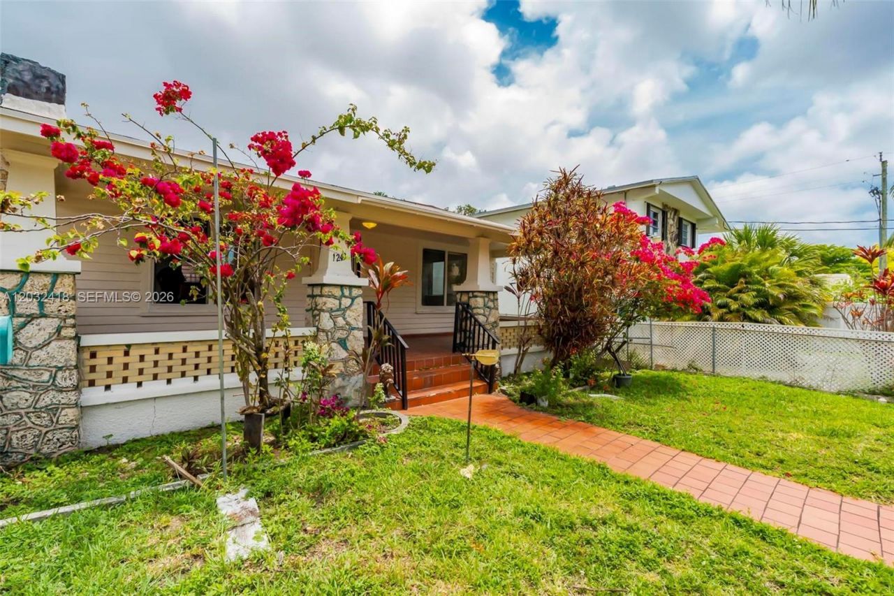 1243 SW 3rd St , Unit 1, Miami, FL 33135 Photo