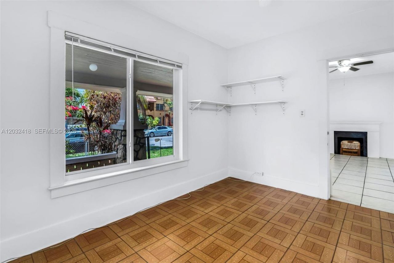 1243 SW 3rd St , Unit 1, Miami, FL 33135 Photo
