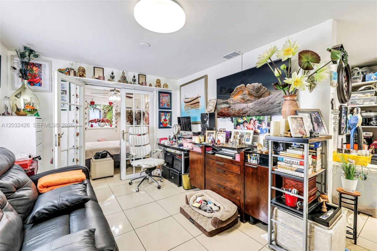 12085 W Dixie Highway , Biscayne Park, FL 33161 Photo