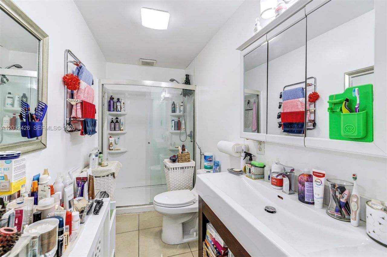 12085 W Dixie Highway , Biscayne Park, FL 33161 Photo