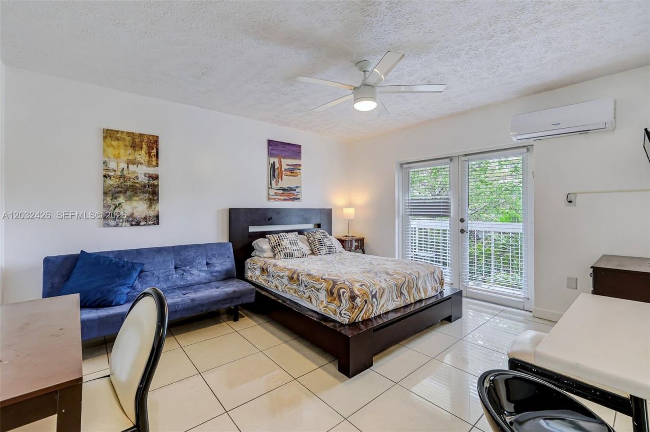 12085 W Dixie Highway , Biscayne Park, FL 33161 Photo