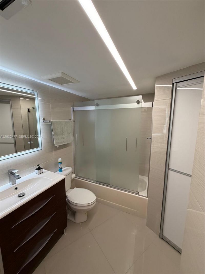 3300 NE 192nd St , Unit 1109, Aventura, FL 33180 Photo