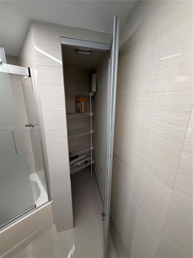 3300 NE 192nd St , Unit 1109, Aventura, FL 33180 Photo