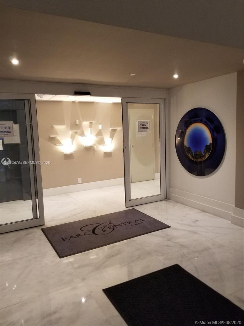 3300 NE 192nd St , Unit 1109, Aventura, FL 33180 Photo