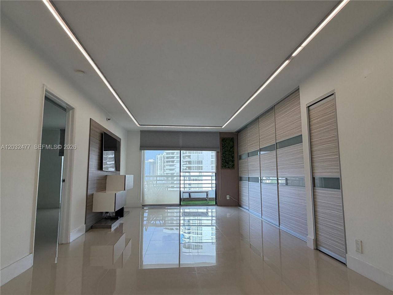 3300 NE 192nd St , Unit 1109, Aventura, FL 33180 Photo