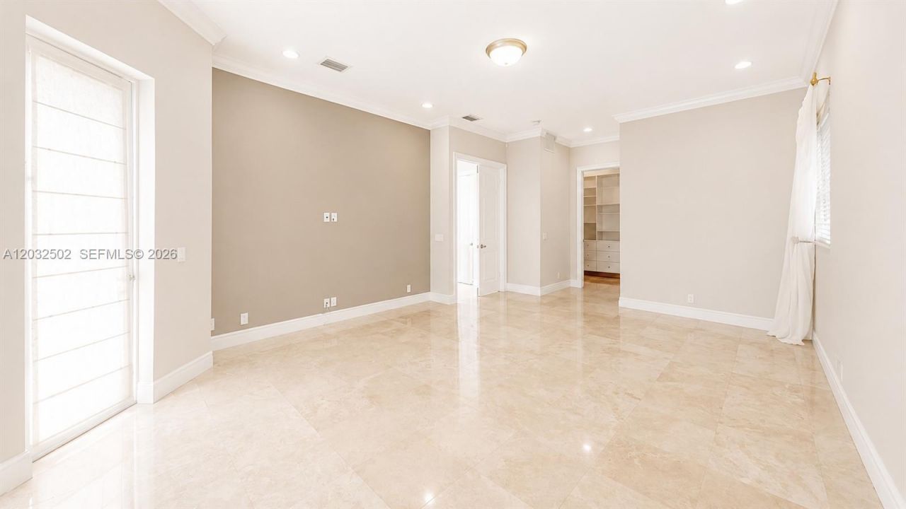 5751 SW 59th Pl , Unit 5751, South Miami, FL 33143 Photo
