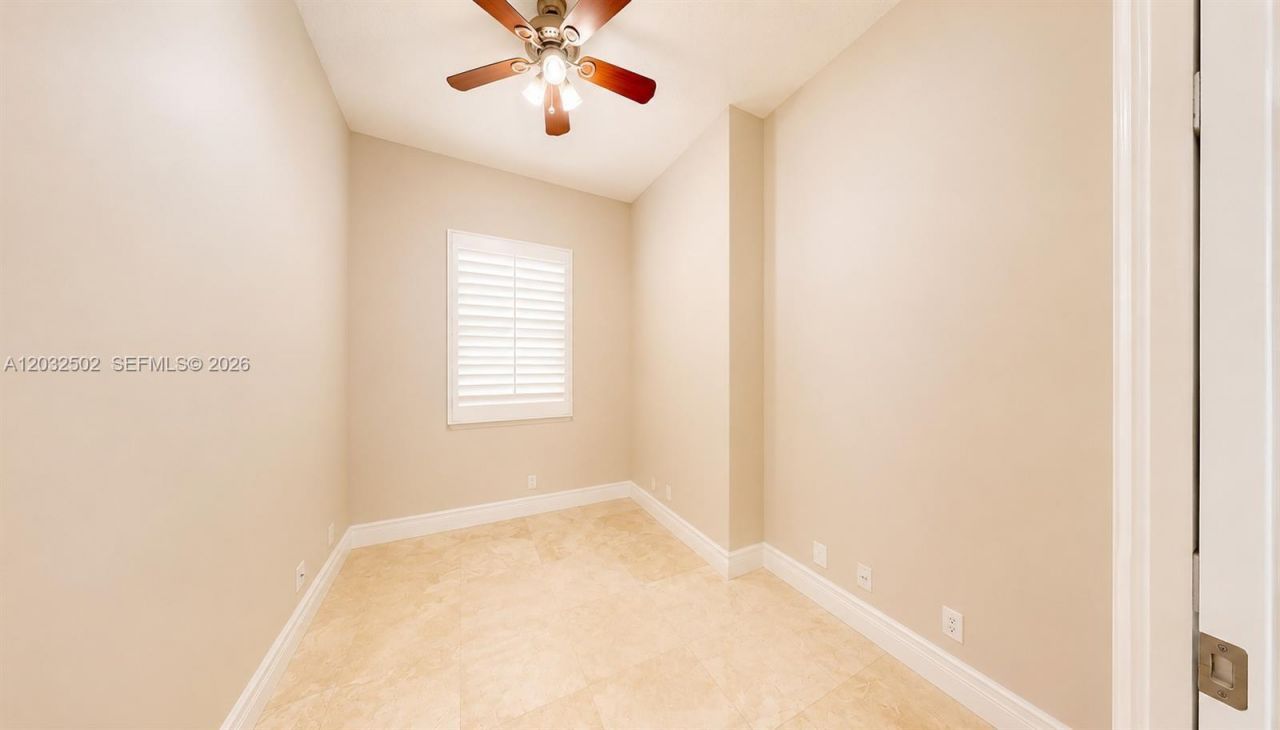 5751 SW 59th Pl , Unit 5751, South Miami, FL 33143 Photo