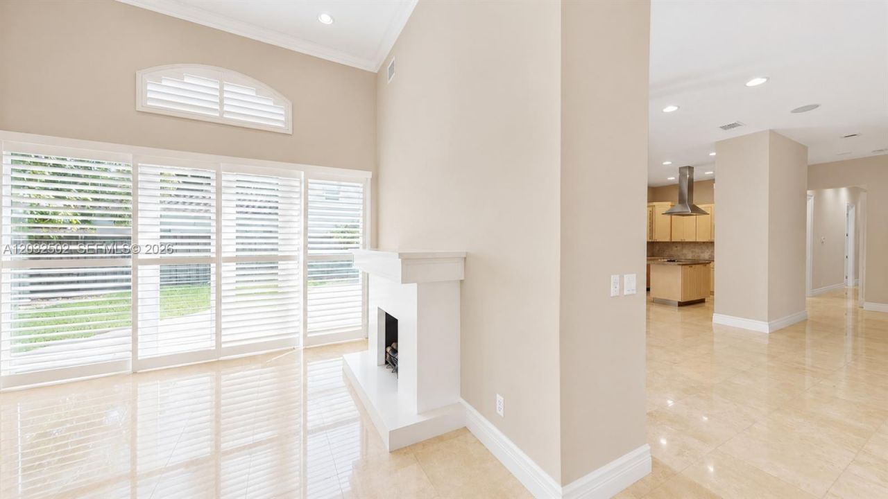 5751 SW 59th Pl , Unit 5751, South Miami, FL 33143 Photo