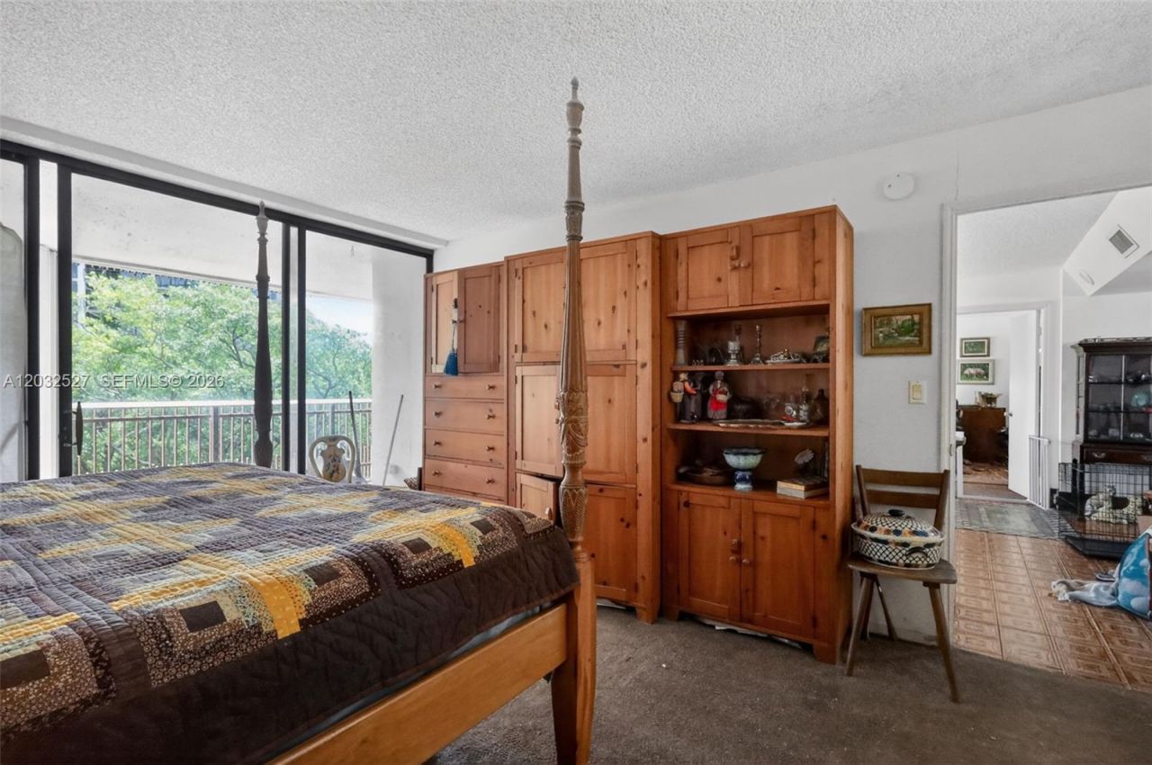 2901 S Bayshore Dr , Unit 4A, Miami, FL 33133 Photo