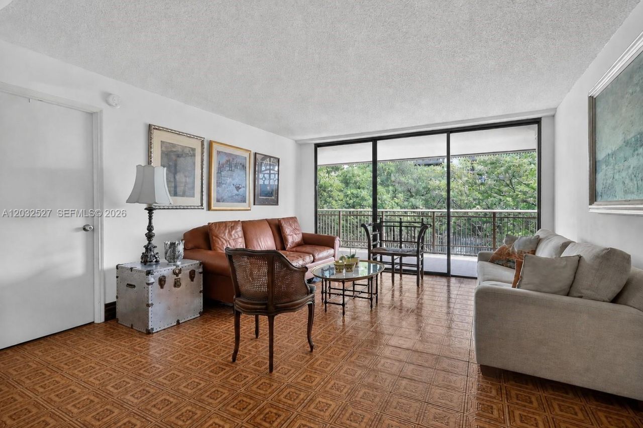 2901 S Bayshore Dr, Unit 4A, Miami, FL 33133 Photo