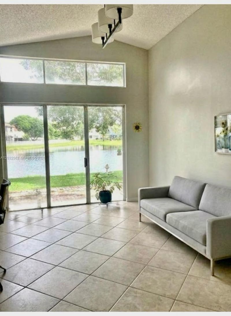 15783 NW 16th Ct , Pembroke Pines, FL 33028 Photo