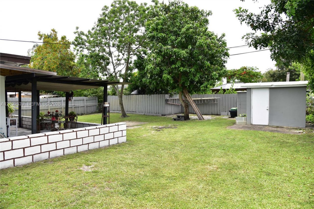 7470 Polk St , Hollywood, FL 33024 Photo