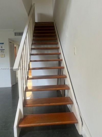 17911 NW 68th Ave , Unit P208, Hialeah, FL 33015 Photo