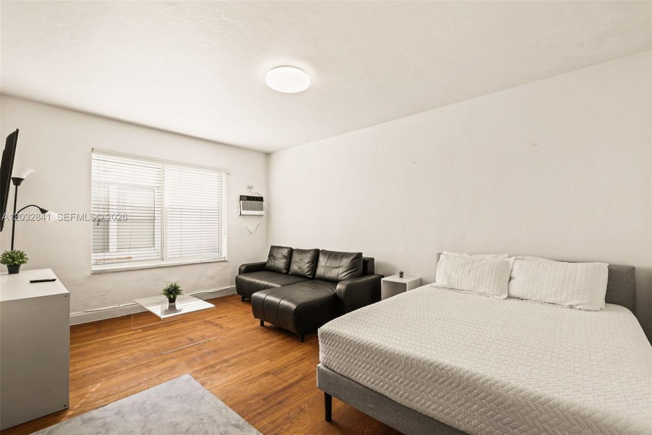 7340 Harding Ave , Unit 15, Miami Beach, FL 33141 Photo