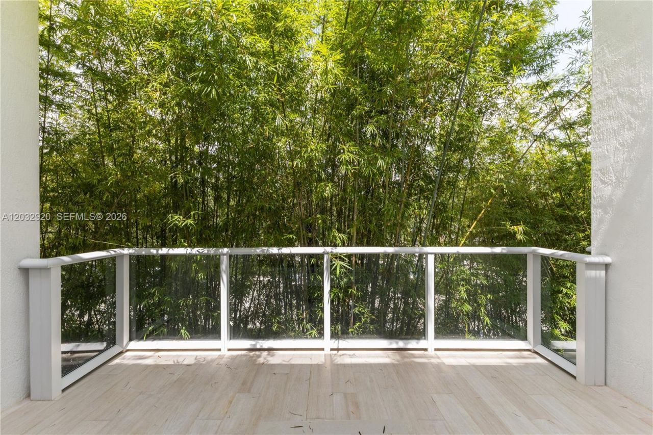 455 NE 39th St , Unit 109, Miami, FL 33137 Photo