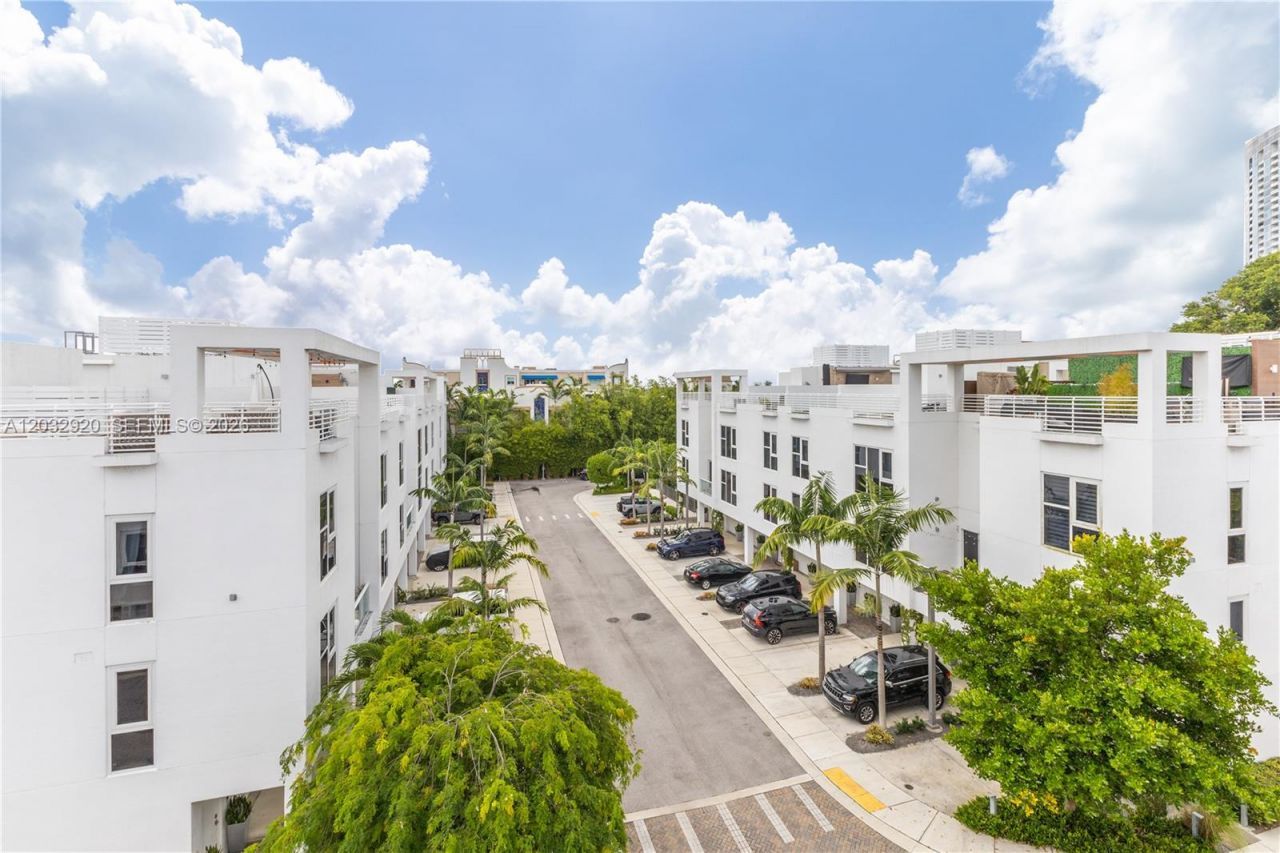 455 NE 39th St , Unit 109, Miami, FL 33137 Photo